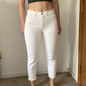 Levi’s Wedgie Straight Jeans in white